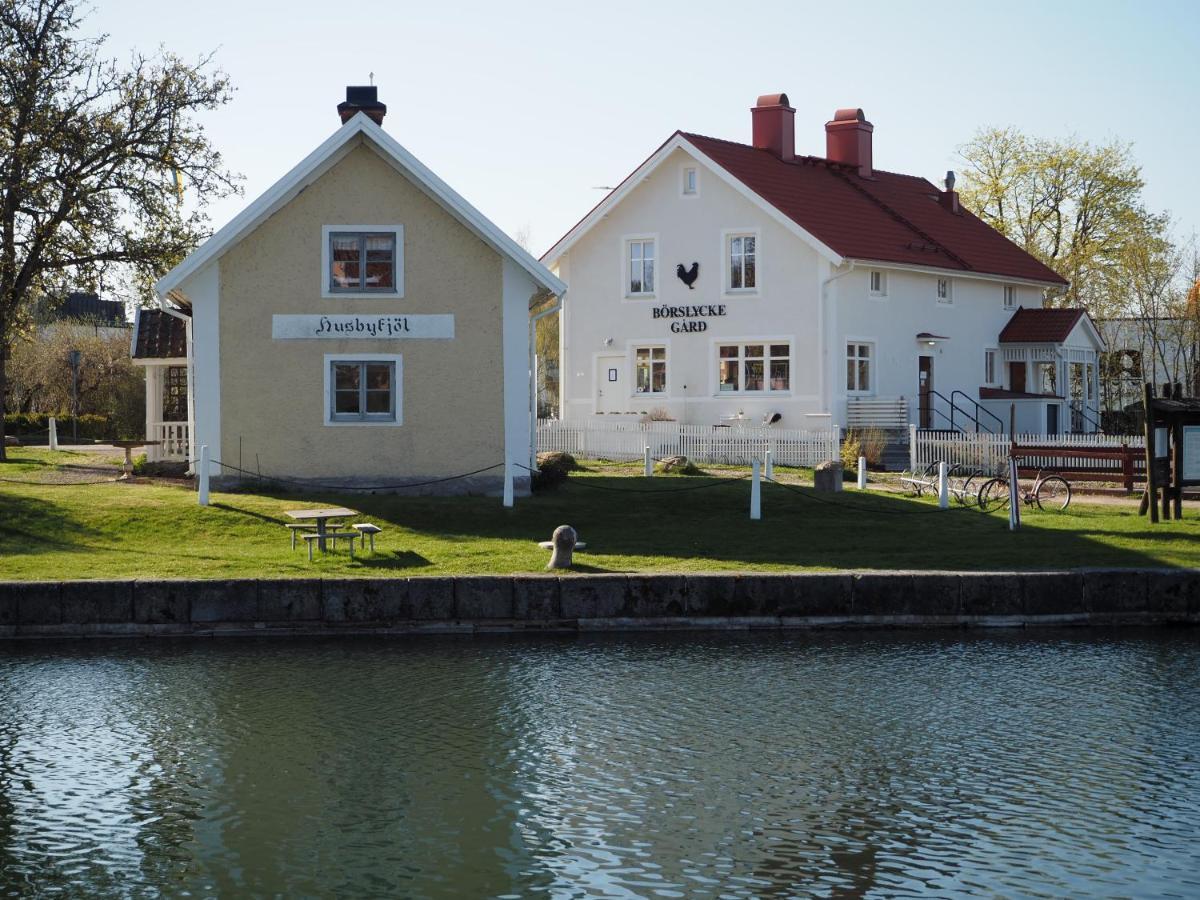 Stenkullens Gardshus Borensberg Экстерьер фото